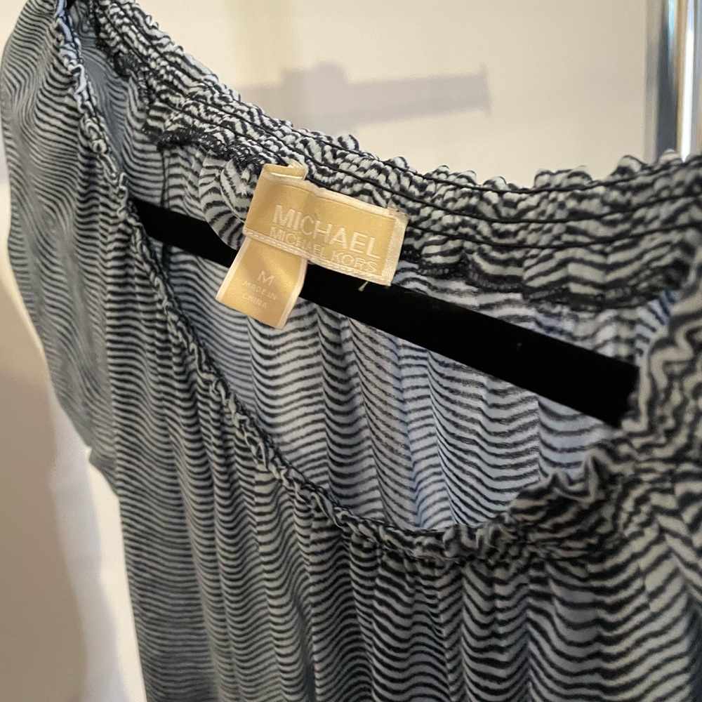 Michael Kors Blouse| Color Blue and White| Size M